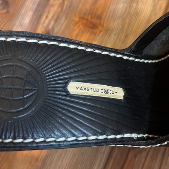 Max Studio mules. - Picture 7 of 7